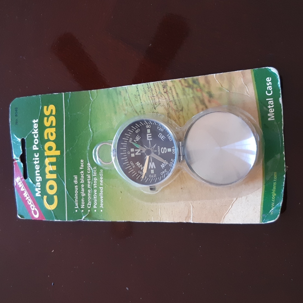 Brand new Magnetic pocket compass